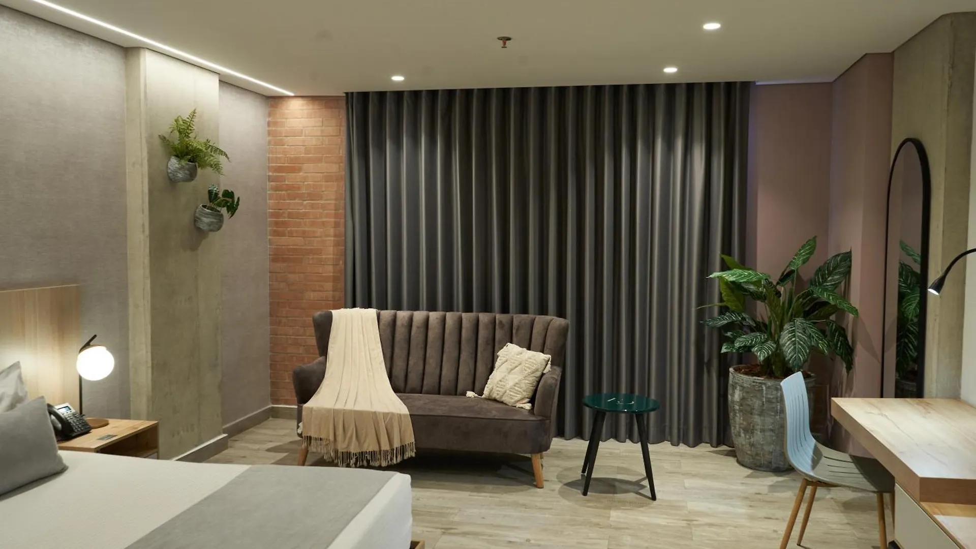 Eutopiq Hotel Medellin Colombia